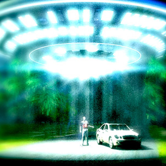 The Saucer and the Devil Girl