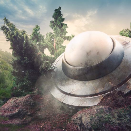 Crashed UFOs: How to Manipulate the Public, Governments, and Overseas Enemies